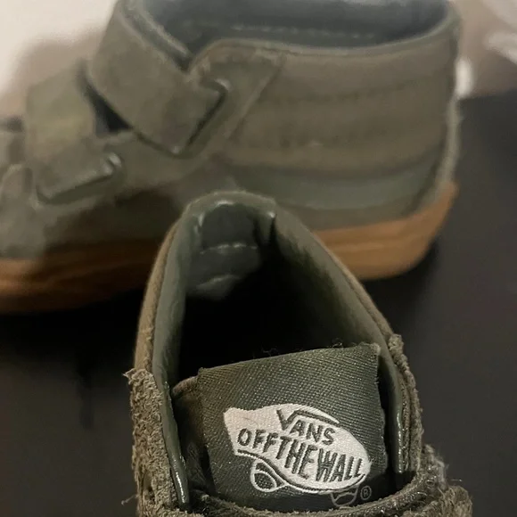 Vans Olive Green High-Tops - Picture 4 of 4